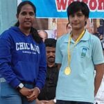 KHELNEWZ RAIPUR DESK खेल और बस्तर ओलंपिक की मिल रही जानकारी खेल एवं युवा कल्याण विभाग के स्टॉल में