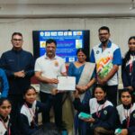 KHELNEWZ RAJNANDGAON DESK पटरी पार के खिलाड़ियों ने अंतर्राष्ट्रीय हॉकी स्टेडियम में हॉकी मैच खेलकर मनाया खेल दिवस